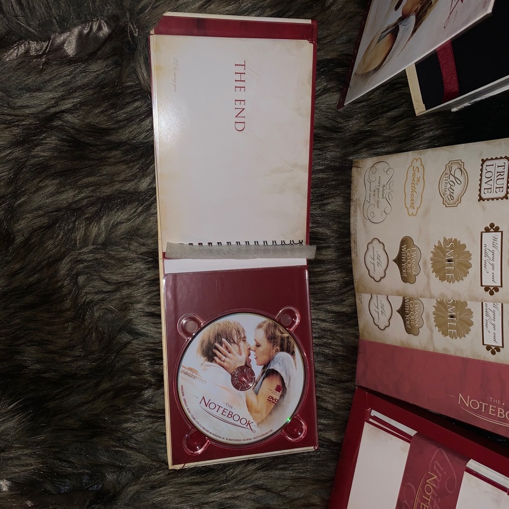 The Notebook Set - Picture 3 of 3